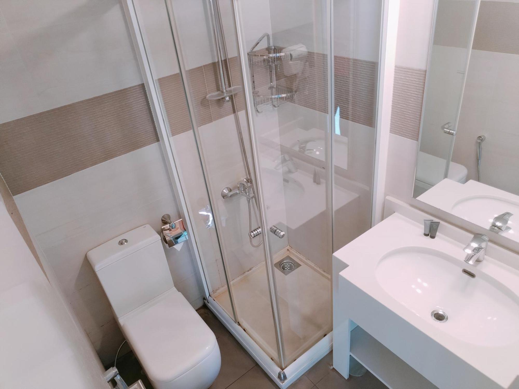Mateus Hotel & Pool Jounieh Kültér fotó