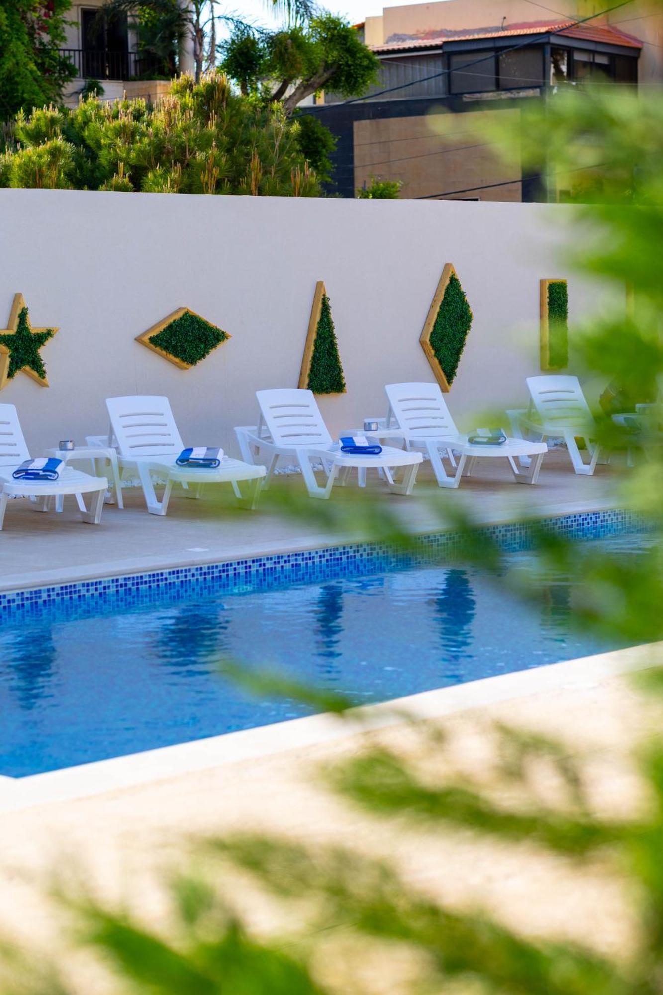 Mateus Hotel & Pool Jounieh Kültér fotó