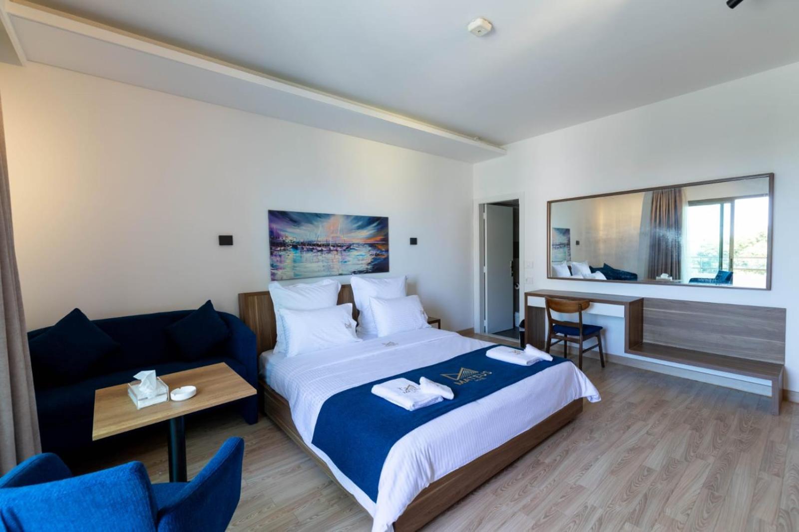 Mateus Hotel & Pool Jounieh Kültér fotó